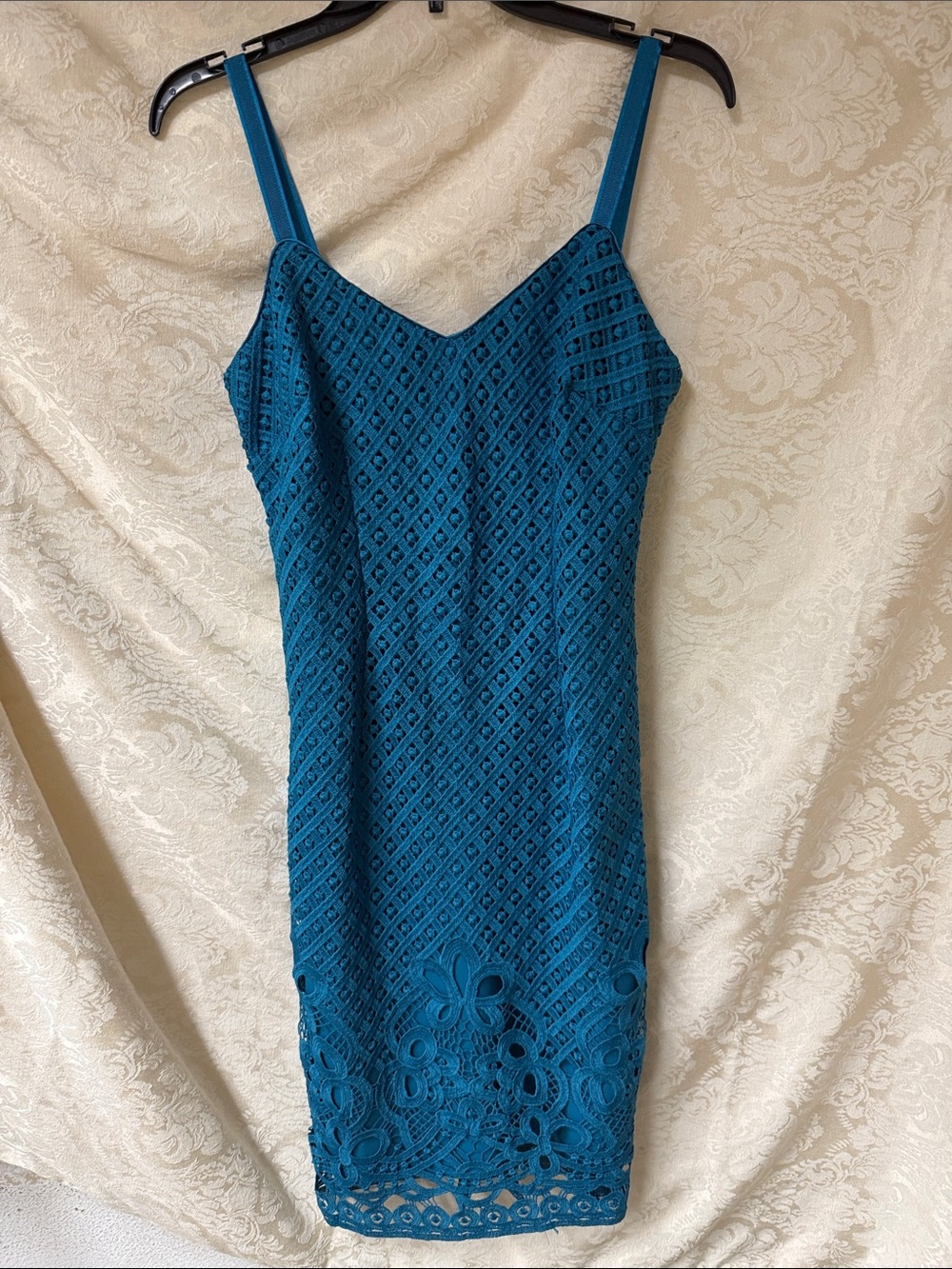 NWT White House Black Market embroidered detail Teal Midi Dress